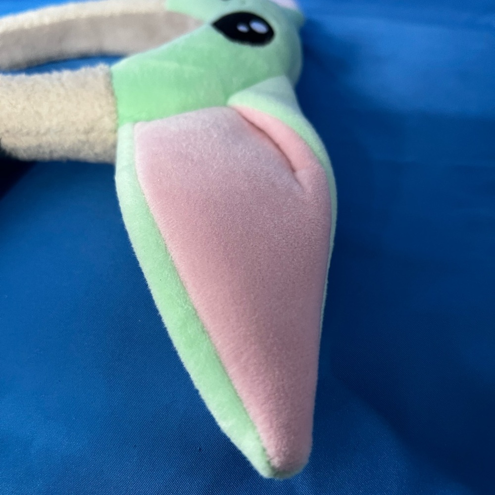 Disney Star Wars Minnie Ears Mandalorian Baby Yoda Ears - Picture 6 of 7